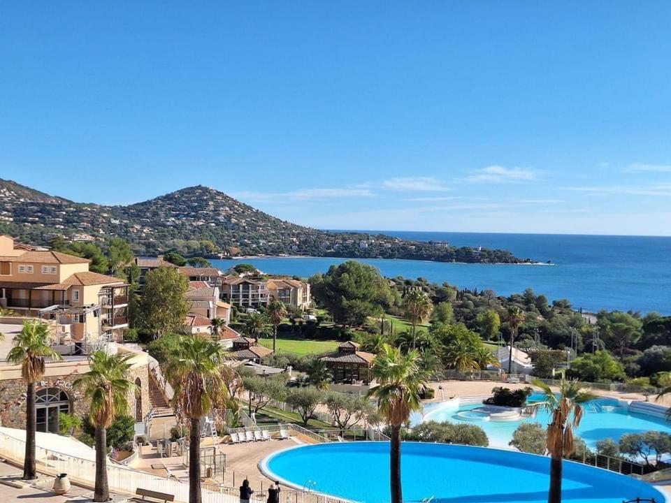 T2 En Rez De Jardin Privatif Cloture , Cap Esterel Pierre Et Vacances ,Piscine Chauffee Des Le 05 Avril Au 02 Novembre Saint-Raphaël Eksteriør billede
